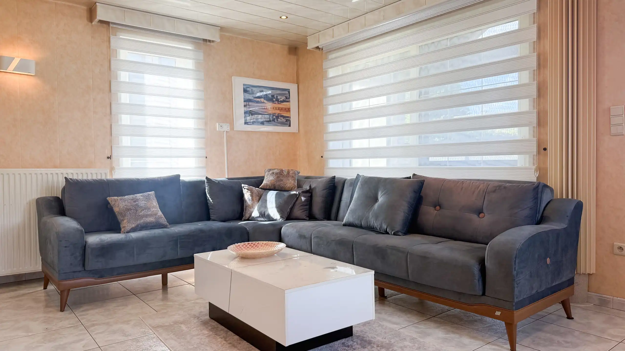 Ruime woning met 4 SLPK op een toplocatie! foto 16