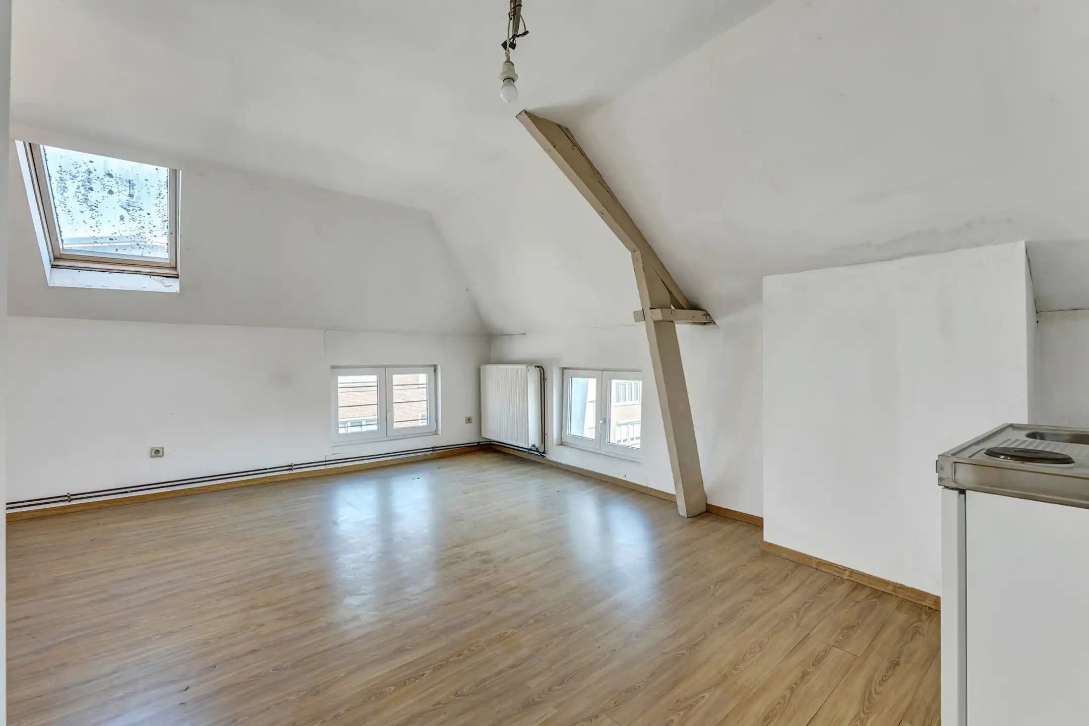 Gewaardeerd restaurant/handelspand met appartementen foto 38