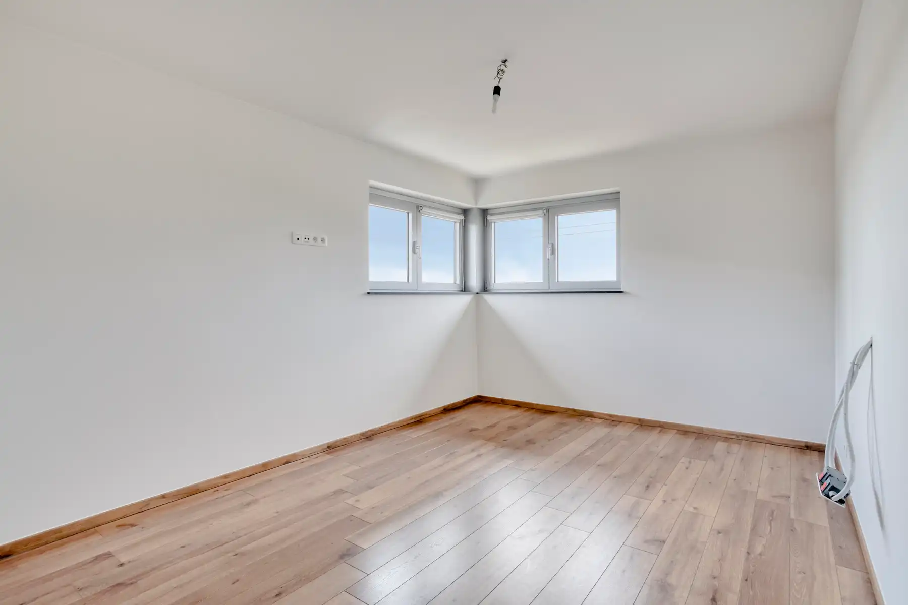 Ruime woning met 4 slaapkamers op landelijke ligging foto 22