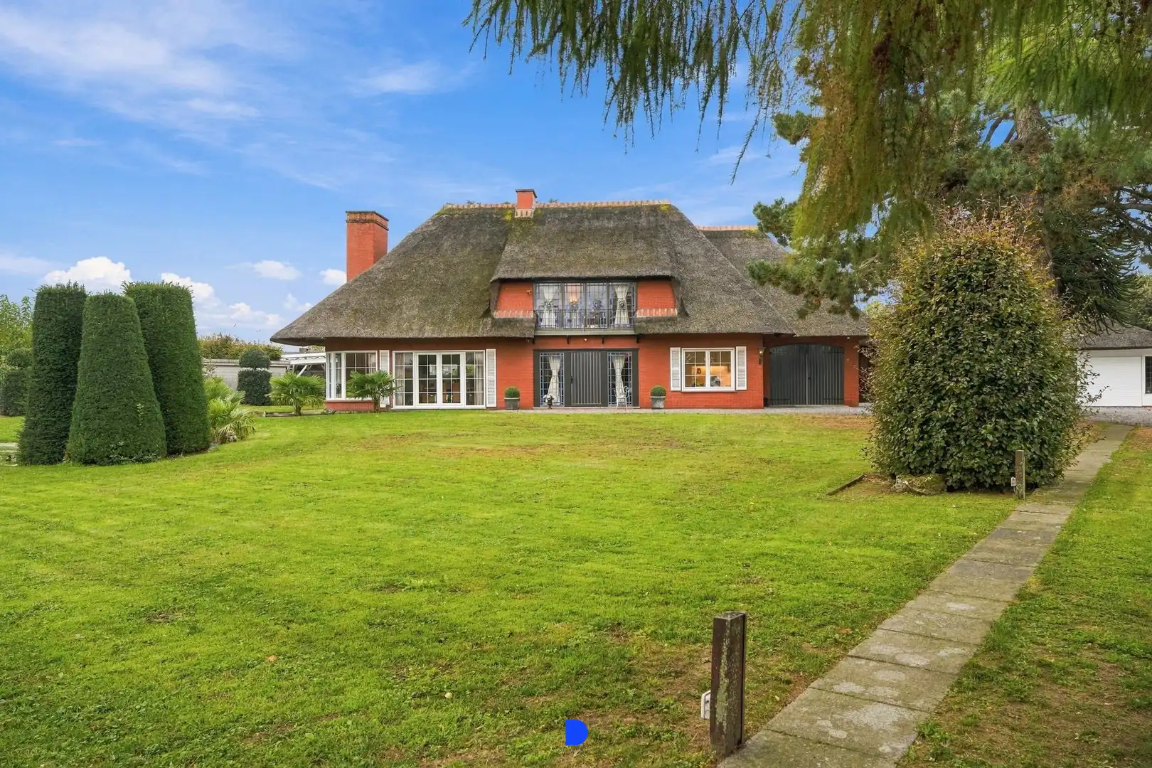 Villa te koop Vuurkruiserslaan 1 - 8870 Izegem