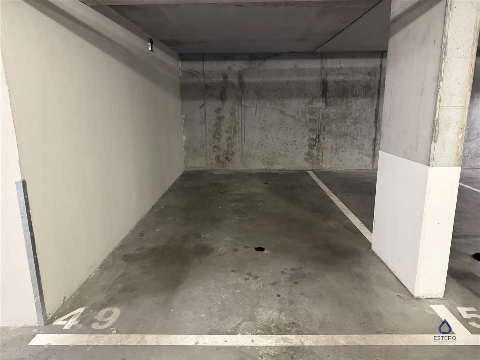 Autostaanplaats te huur in centrum Brussel foto 3