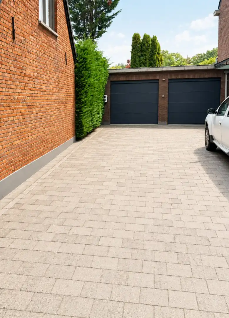 Gerenoveerde halfopen bebouwing met 4 slaapkamers, bureau, tuin en garage in Brasschaat foto 27