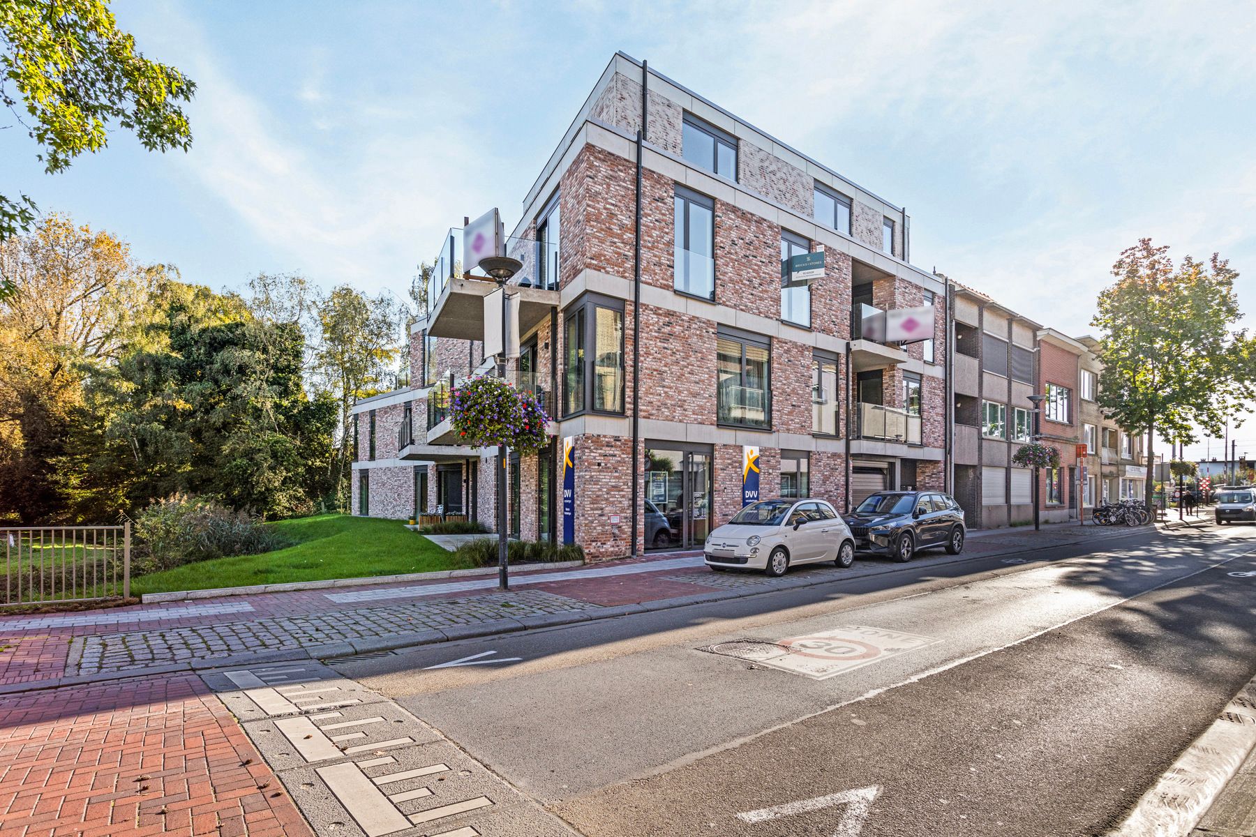 Energiezuinig duplex appartement met 2 slpkms en 2 terrassen foto 15