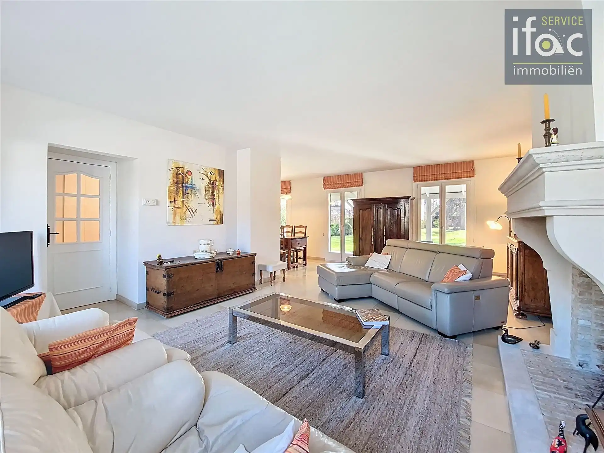 Centraal en rustig gelegen zuid gerichte villa op 11a16ca  foto 7