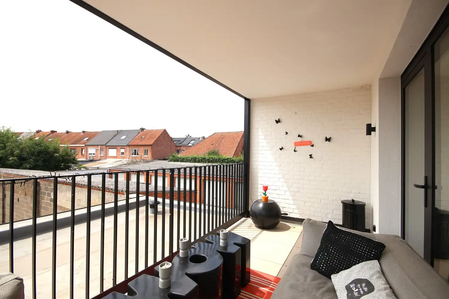 Instapklaar appartement met ruim terras in een moderne stijl foto 7