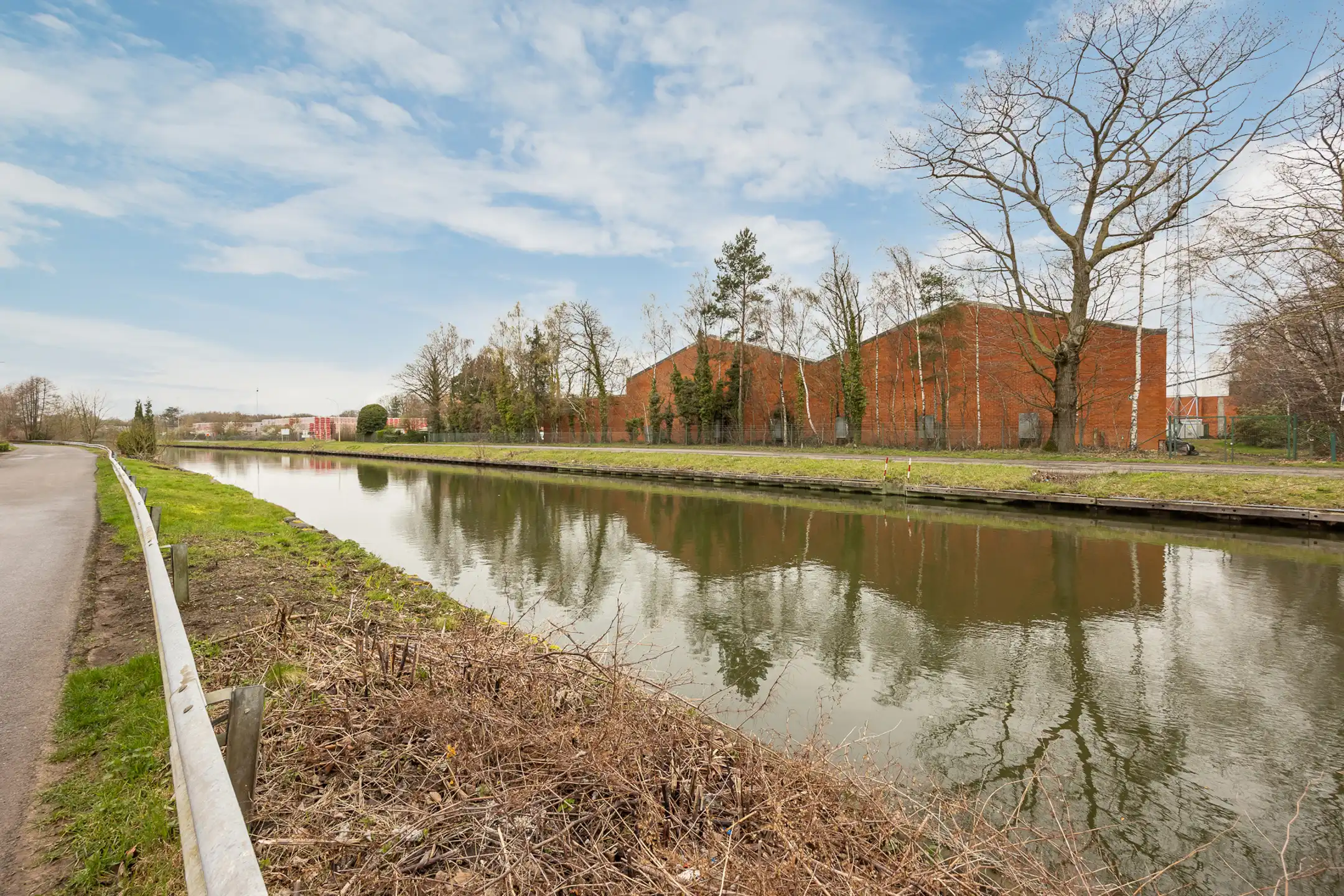 Gerenoveerde instapklare woning op unieke locatie te Beerse foto 40