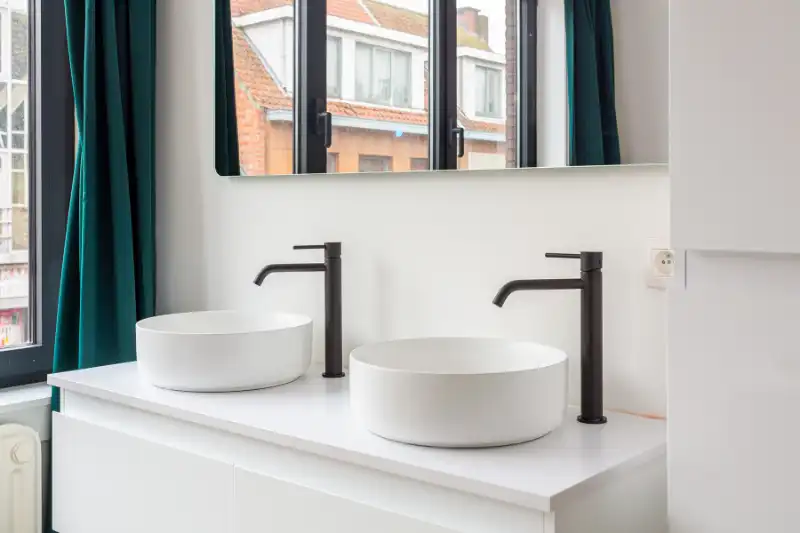 Ruime gerenoveerde woning in hartje Essen foto 17