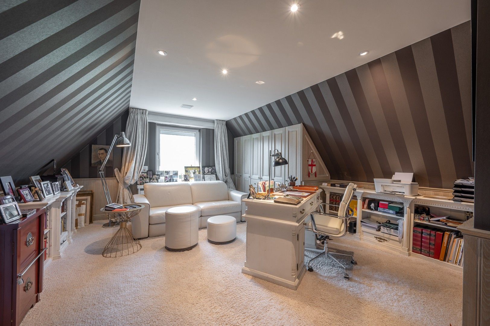 Charmante alleenstaande villa in een rustige residentiële omgeving aan de rand van Knokke. foto 24