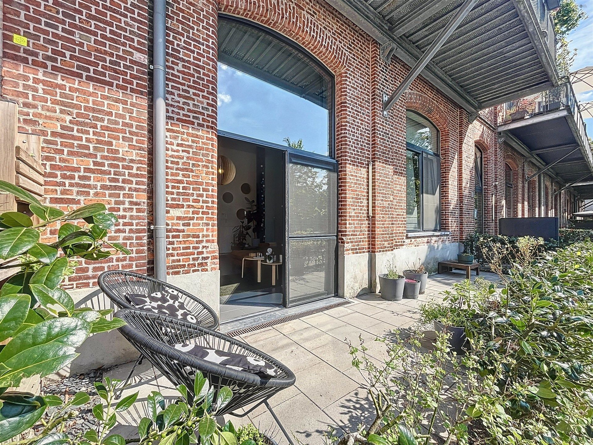 Gezellig 1-SLK Appartement in Hartje Sint-Niklaas foto 3