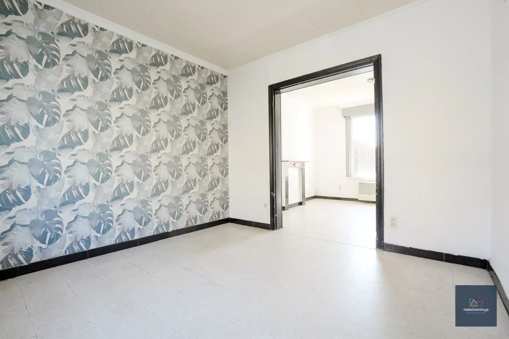 Te renoveren woning met 3 slpk en tuin te Overmere foto 4