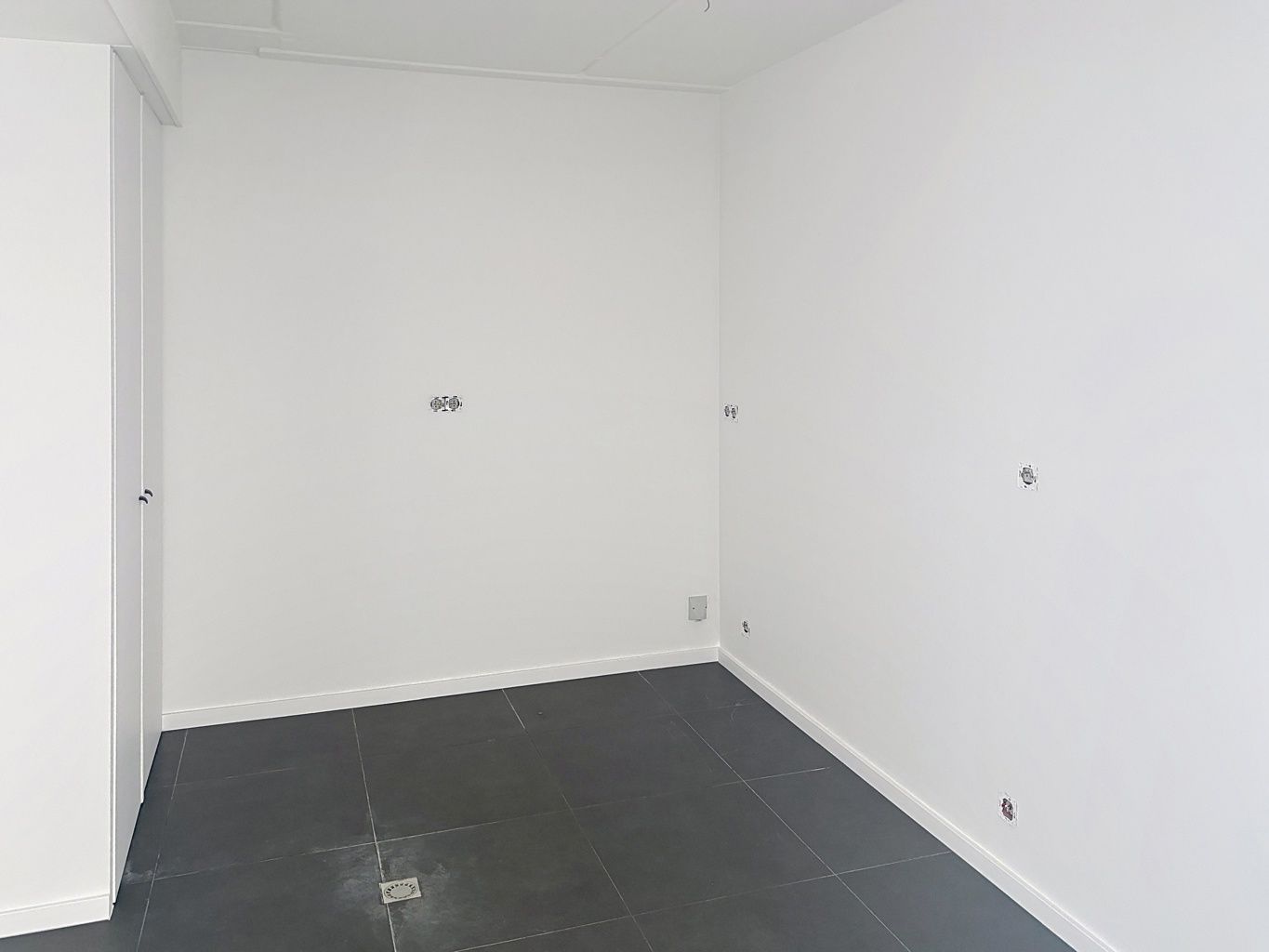 Goed gelegen handelsruimte! foto 5