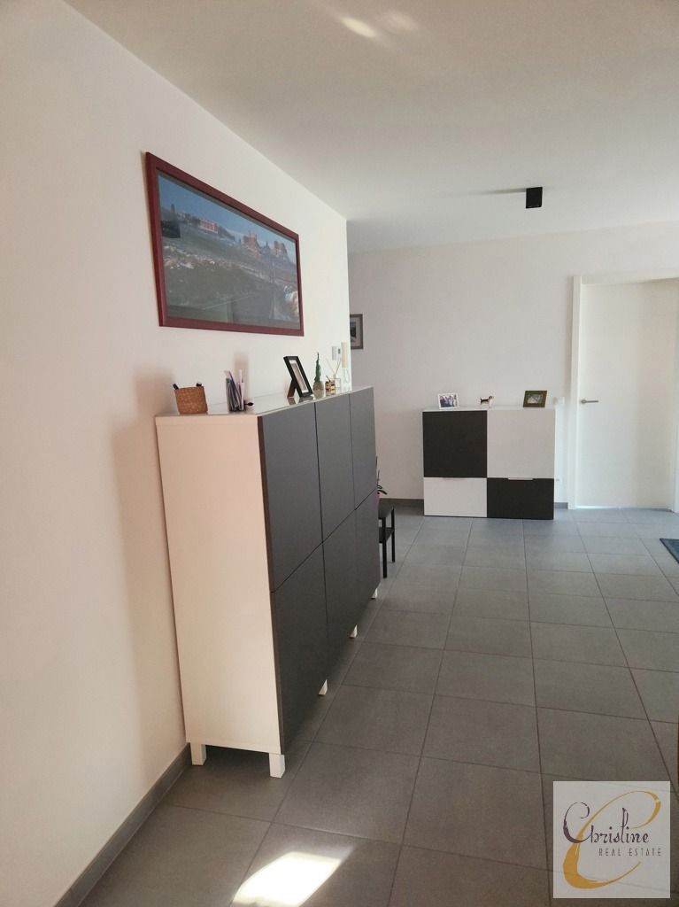 Instapklaar appartement met 3 slaapkamers foto 7