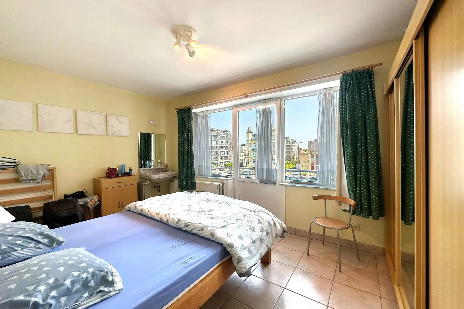 Exclusief Triplex Appartement op de Zeedijk van Wenduine – Luxe, Comfort en Zeezicht! foto 12