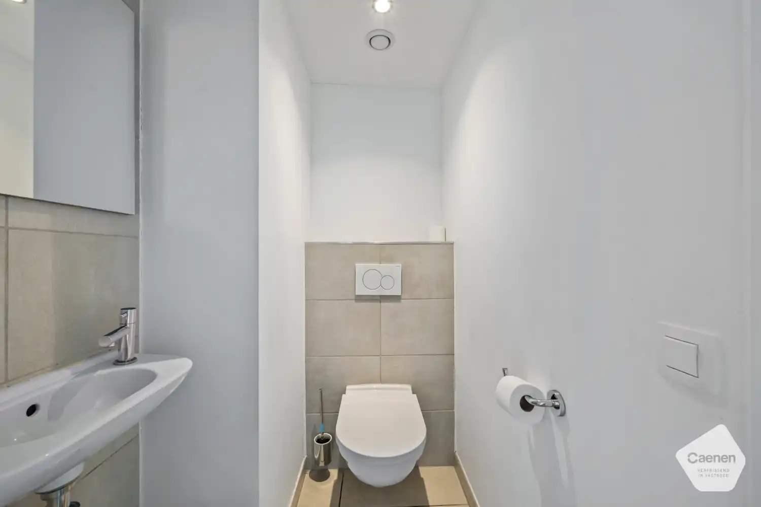 Prachtig instapklaar appartement met 4 slaapkamers en twee grote terrassen foto 17