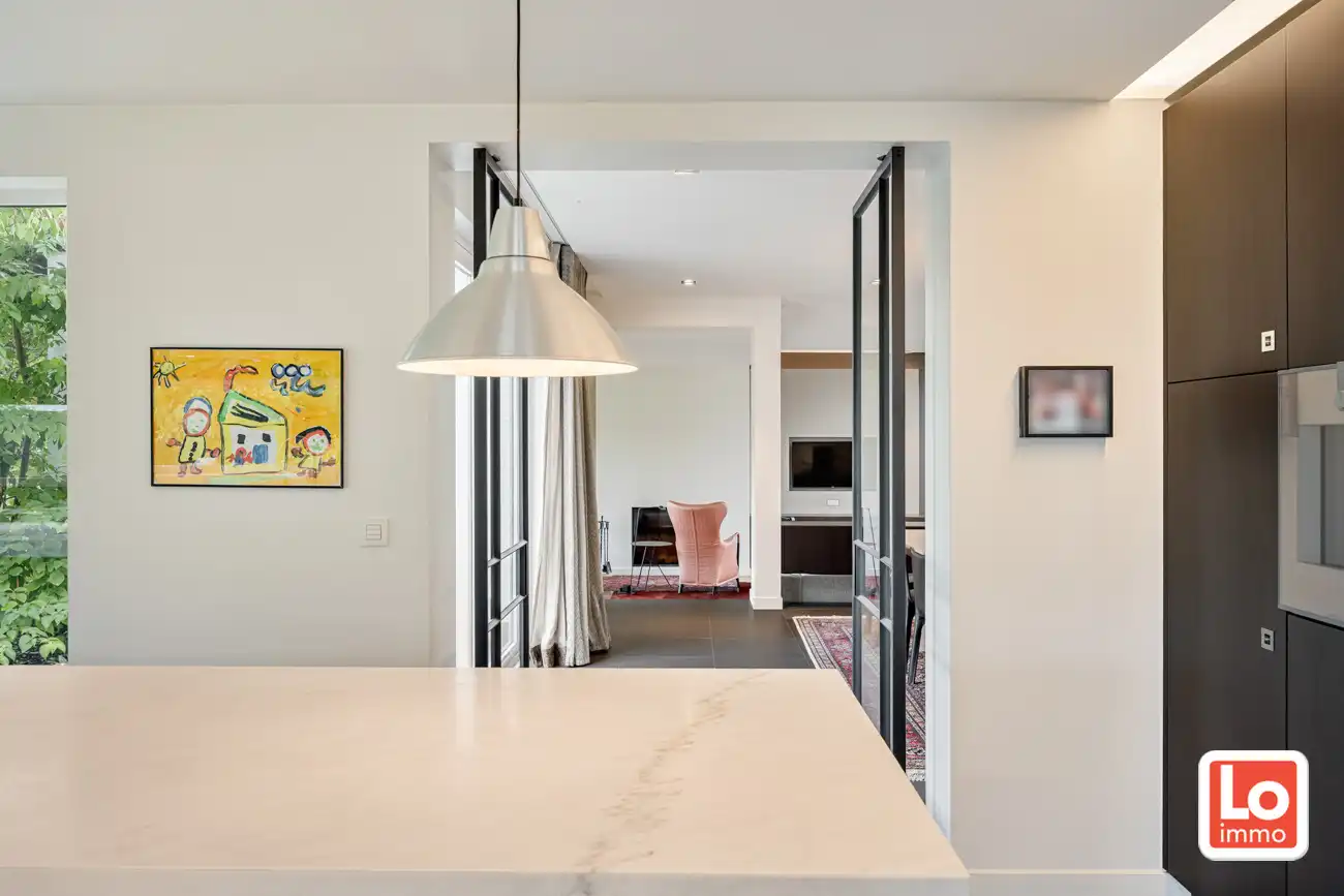 IN OPTIE! Mooie villa met prachtige tuin en zwembad foto 2