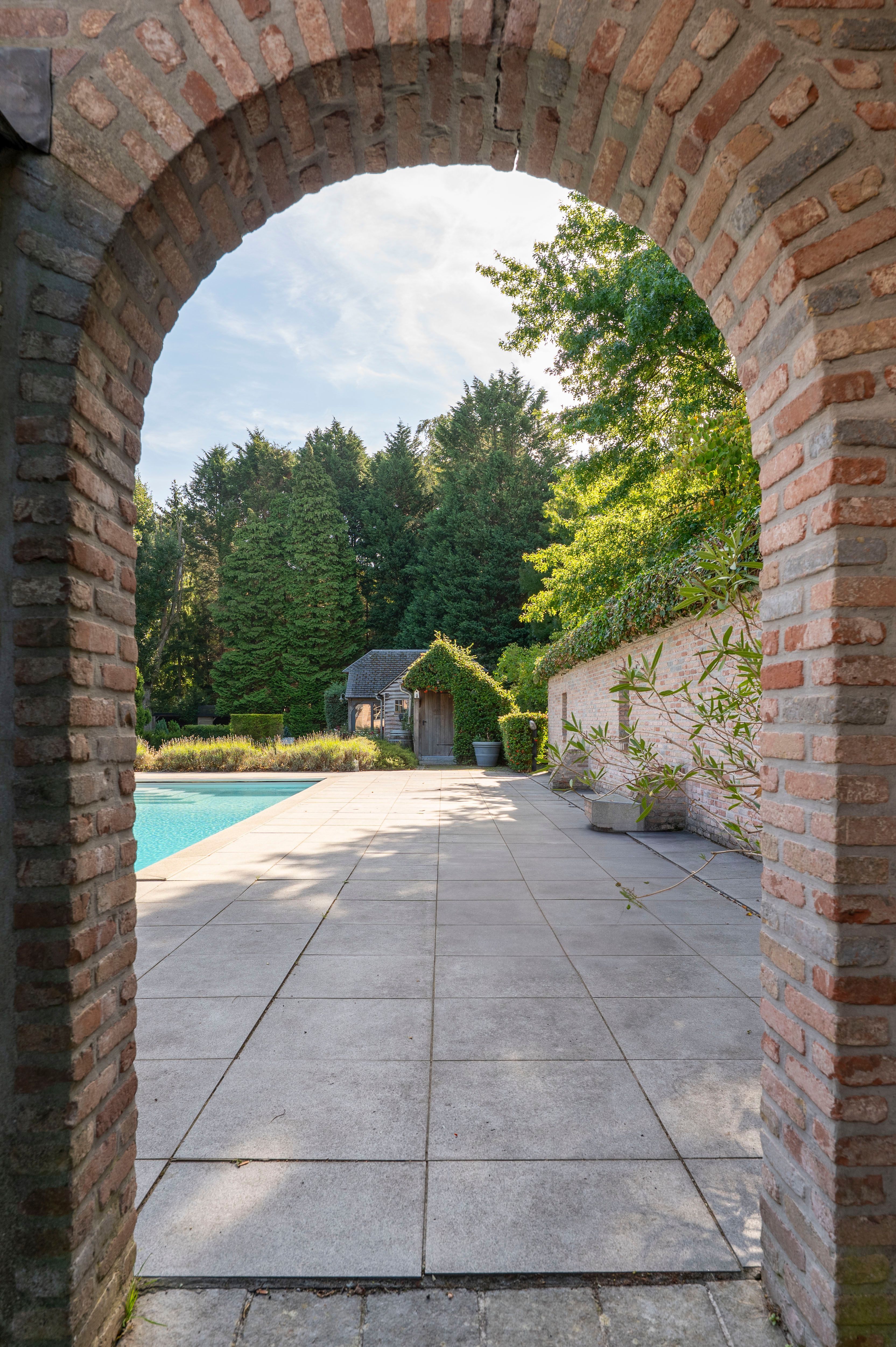 Instapklare laagbouwvilla nabij het centrum van Brasschaat. foto 19