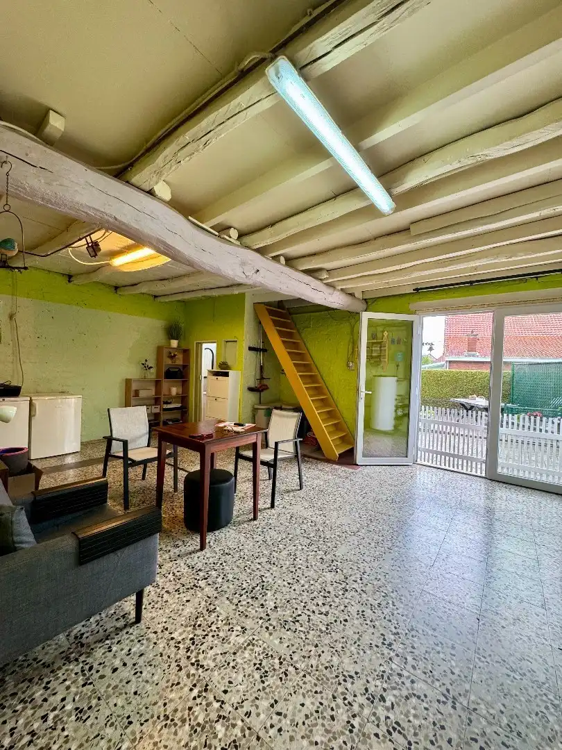 Te koop: ruime woning met onder andere slaapkamer en badkamer op het gelijkvloers.  foto 11