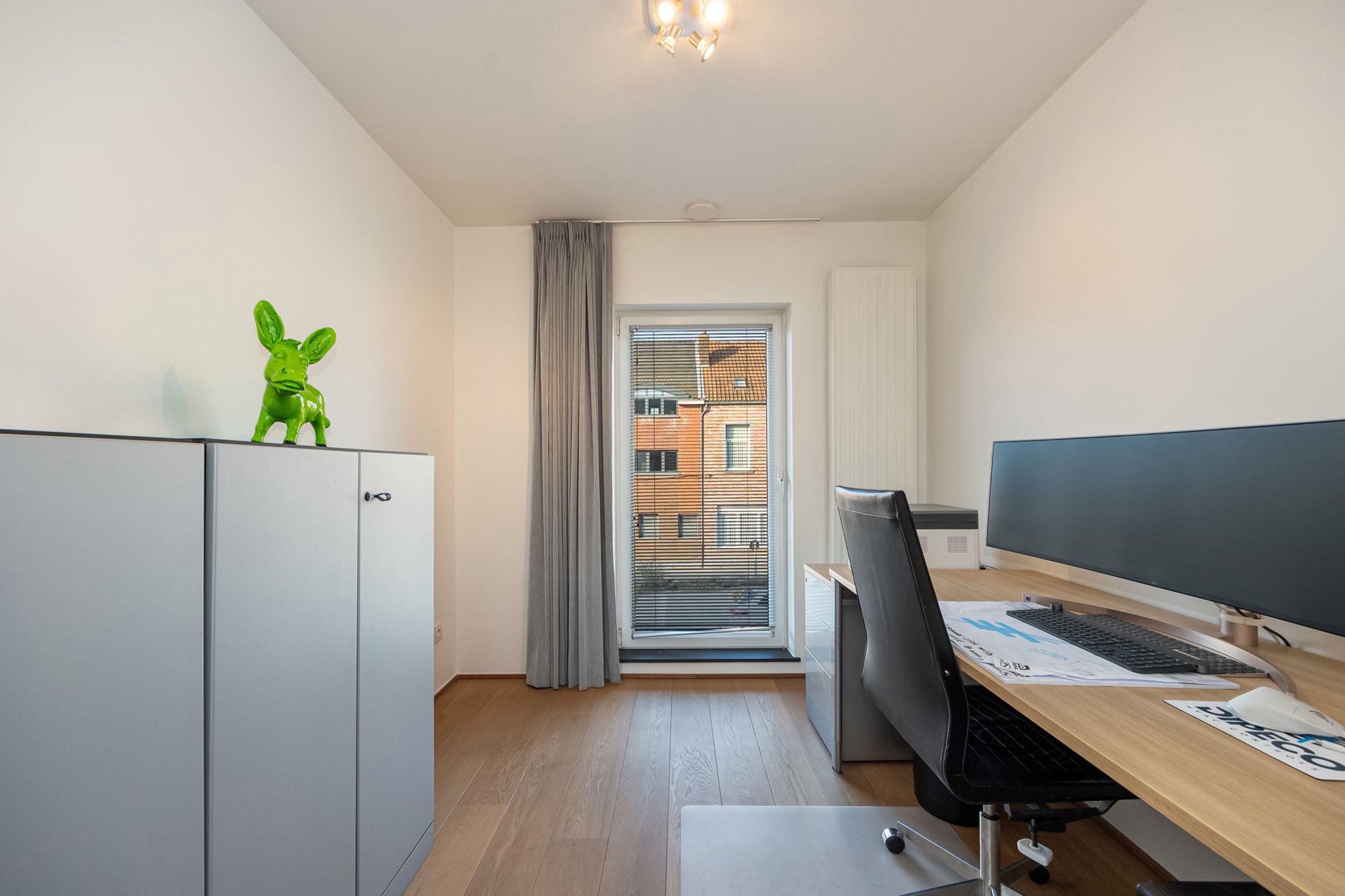 Moderne HOB met 4 slpks + kantoren en magazijnruimte  foto 25