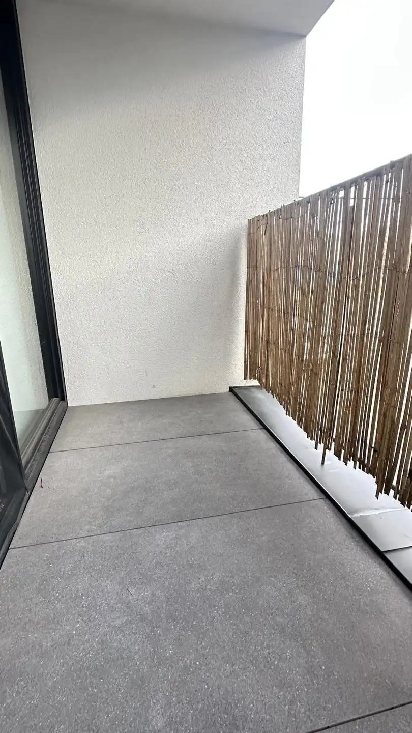 Modern nieuwbouwappartement met terras te huur foto 6