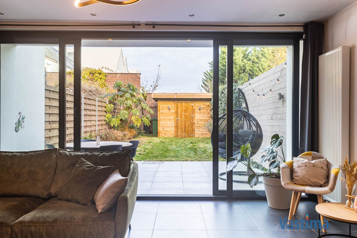 Instapklare, lichtrijke én gerenoveerde gezinswoning foto 12