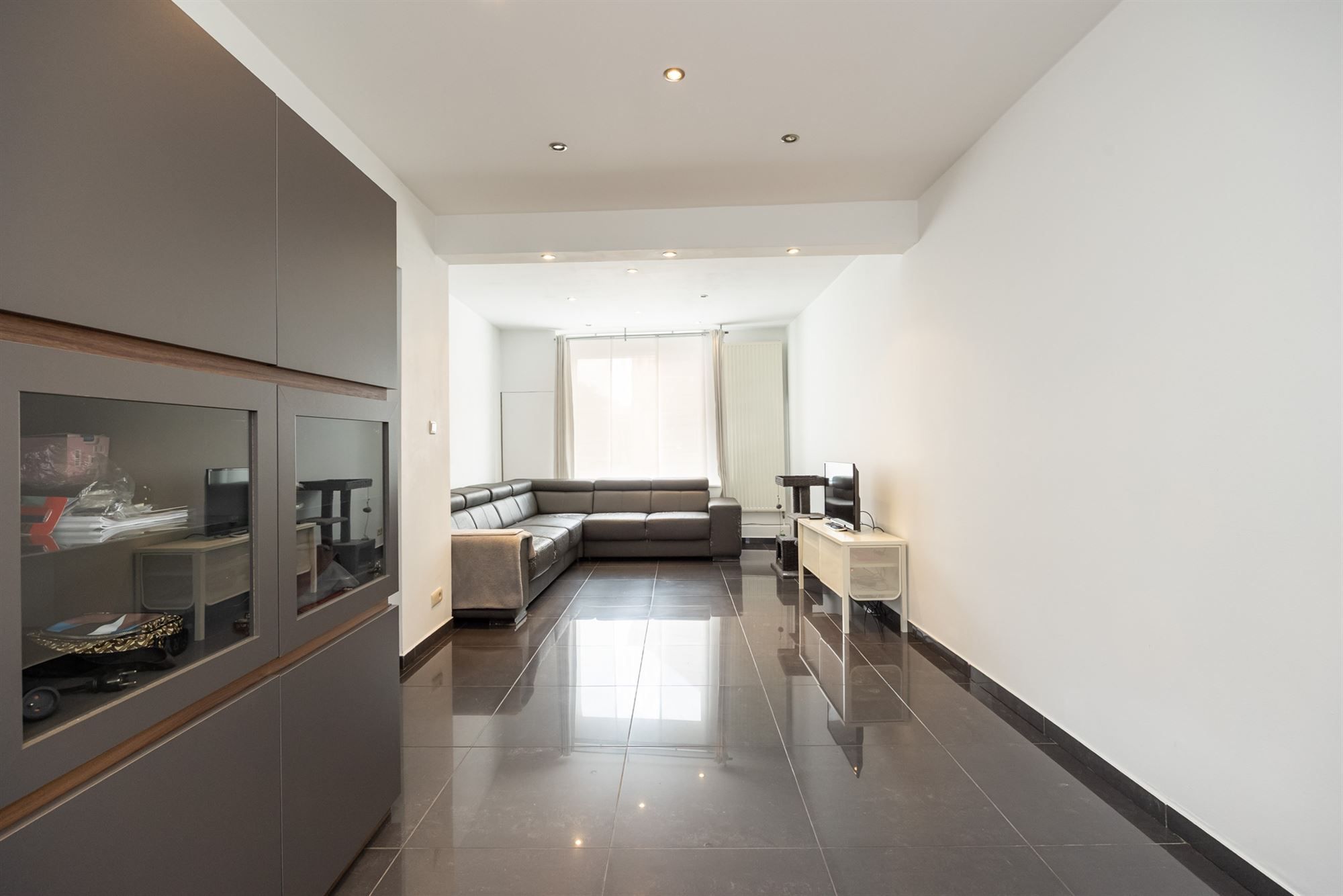 Volledig instapklaar huis met twee slaapkamers foto 4