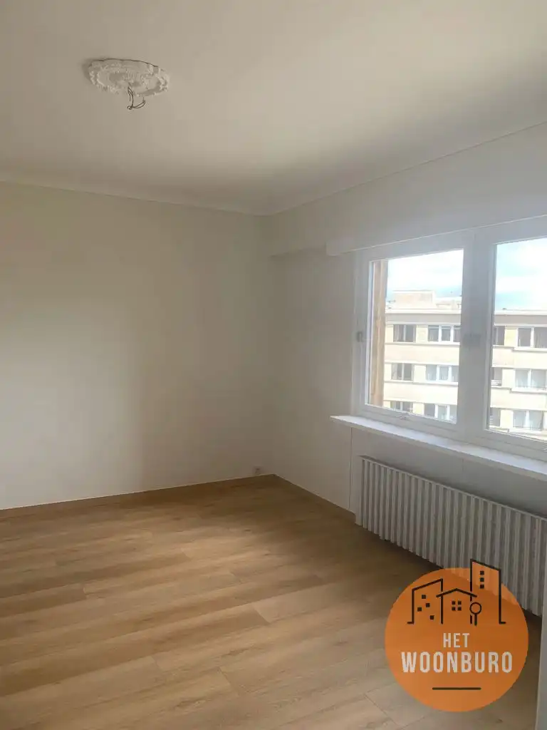 Appartement 6e verdieping met garage foto 11