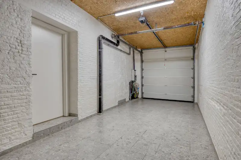 Herenhuis, 305 m2 bewoonb, met tuin en 50 meter van de schelde! foto 15