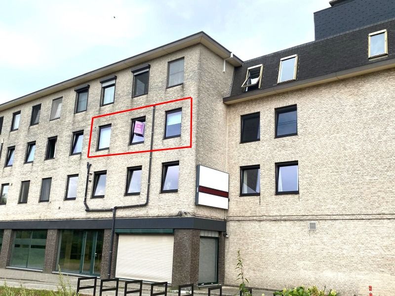 Recent volledig gerenoveerd appartement HARTJE Geel met 2 slpk, met autostaanplaats foto 22