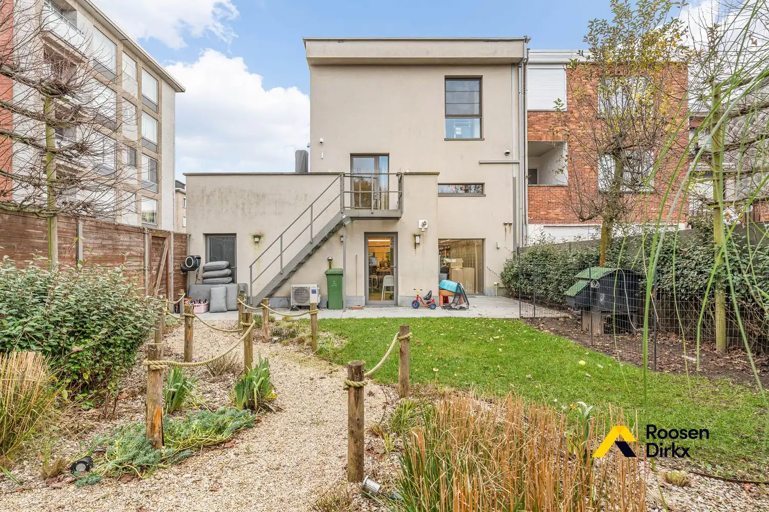 Luxe duplex (190m²) met 5 slaapkamers, groot terras en stadstuin te Venneborg foto 15