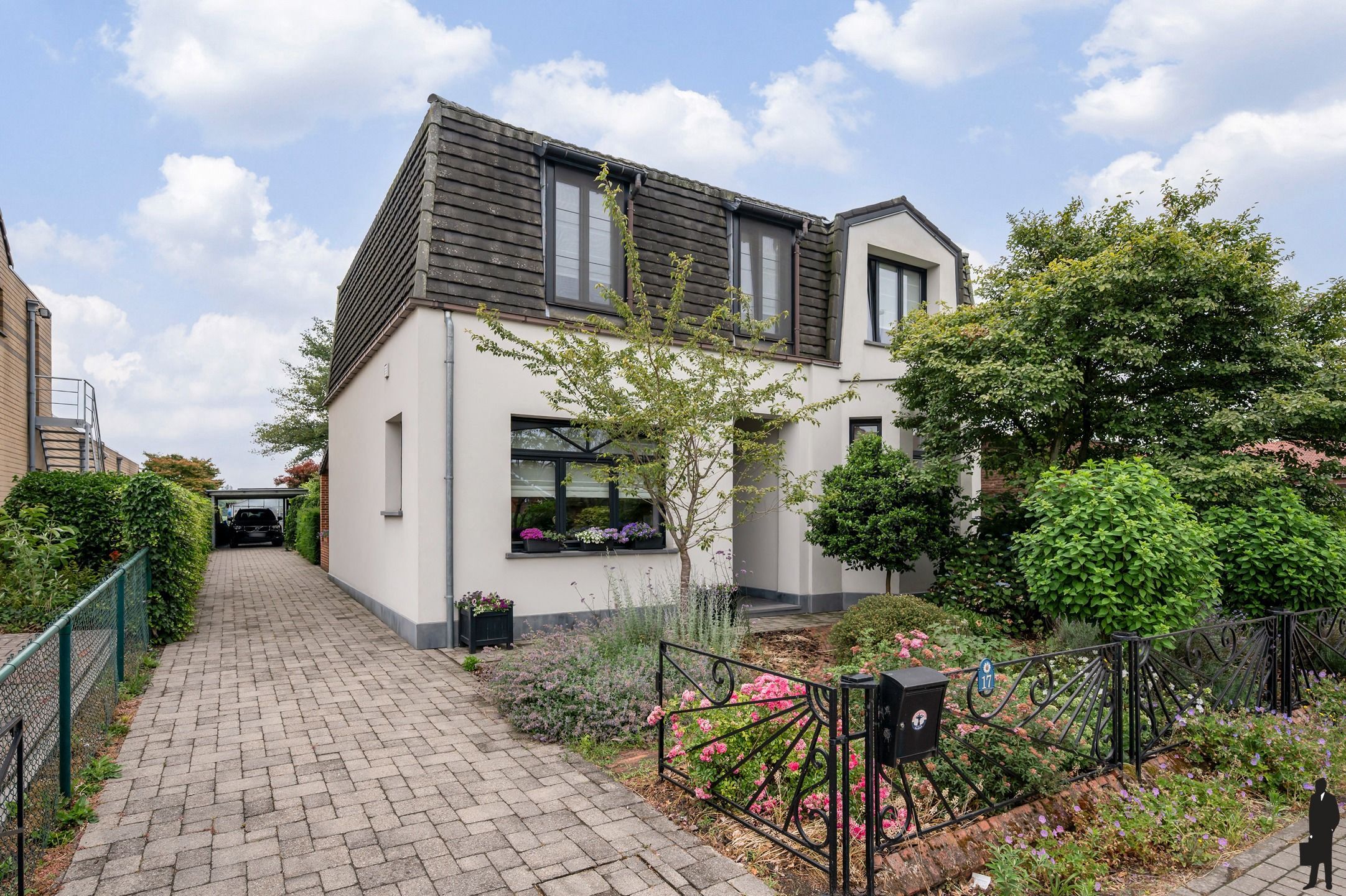 Ruime gezinswoning te Nieuwmoer foto {{pictureIndex}}