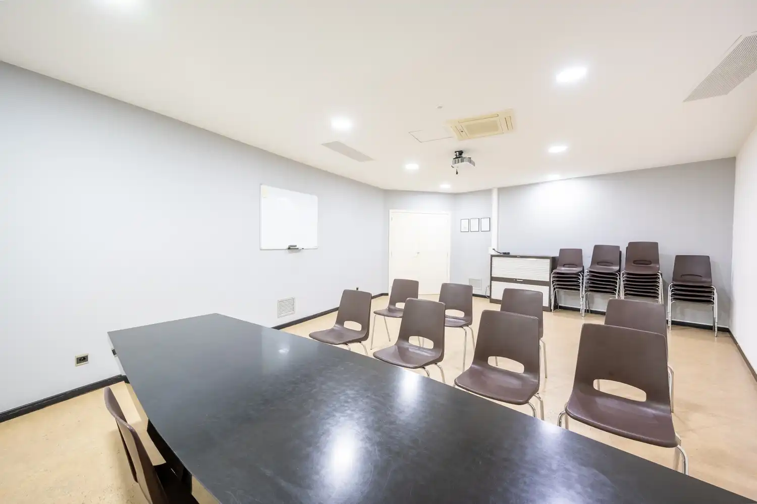 Ruim kantoor - Plantin Moretuslei 12 - 618m2 foto 23