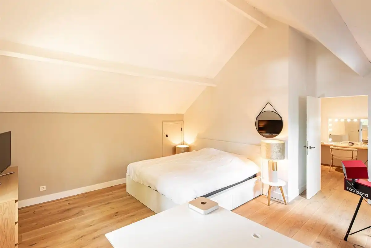 Stijlvol gerenoveerde villa op een uitzonderlijk groen perceel in Kapellenbos foto 28