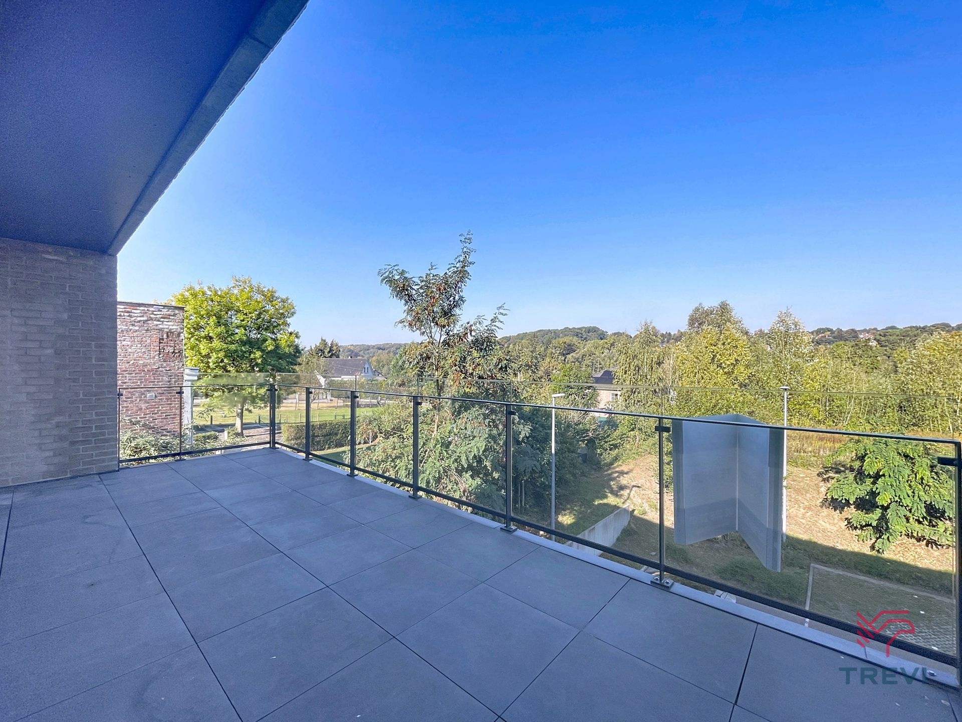 Prachtige duplex met 2 slaapkamers + kantoor met uitzicht op de vallei!  foto 6