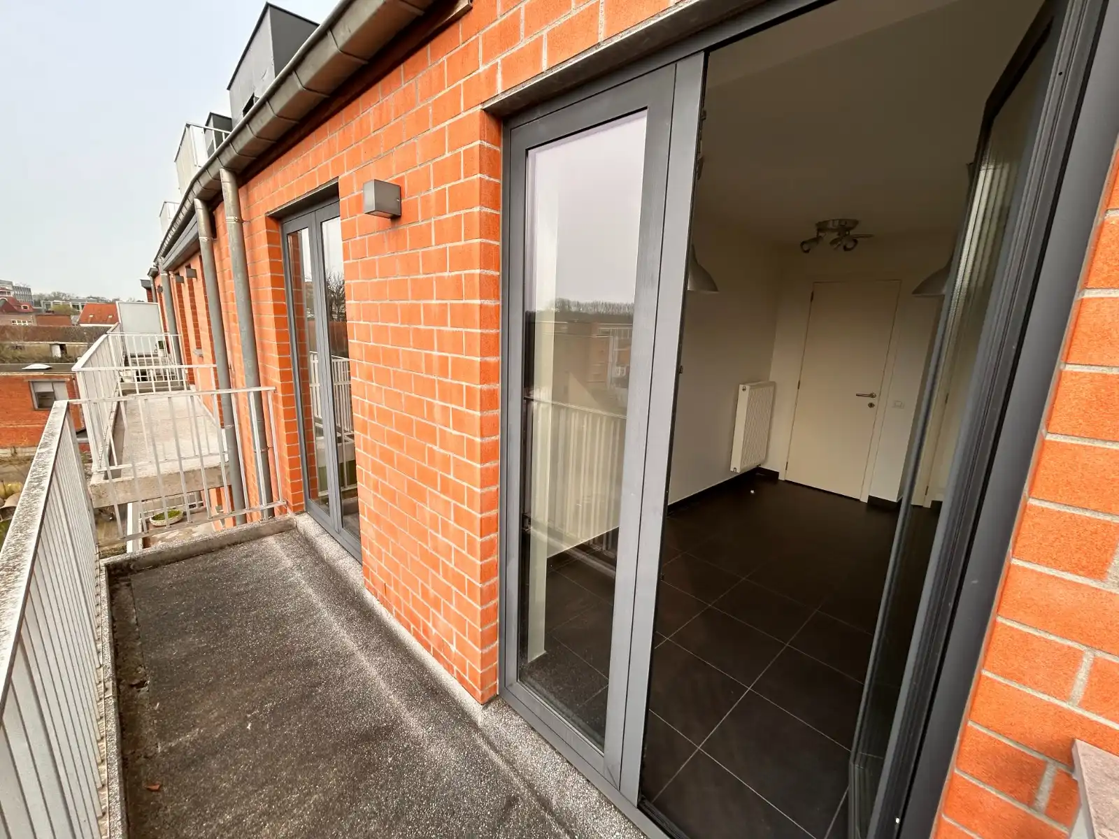 2-slaapkamerappartement met ondergrondse garage in centrum Deinze foto 18