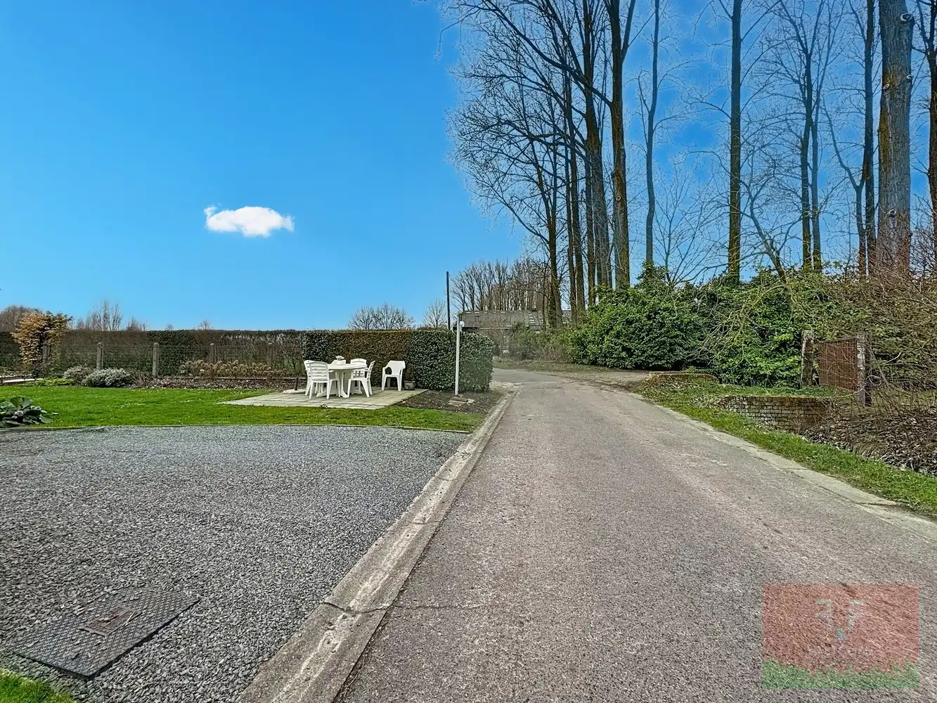Open gezinswoning met ruime slaapkamers, garage en open tuin te Vlierzele foto 25
