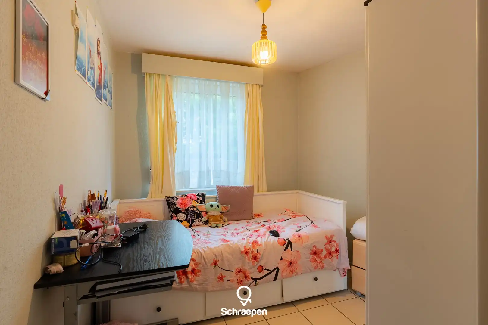 Lichtrijk gelijkvloers appartement met garagebox en privétuintje nabij Zonhoven-centrum! foto 12