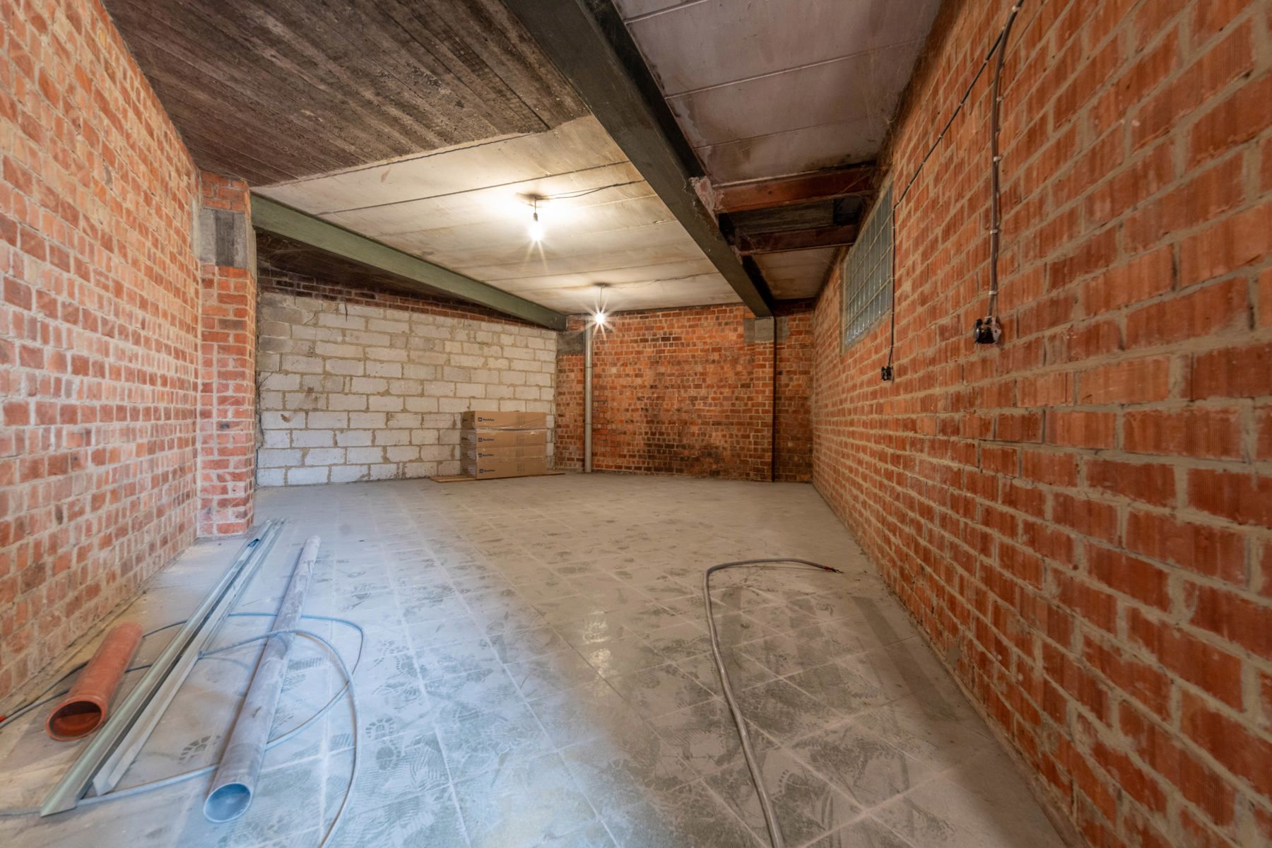 Commerciële ruimte te huur foto 8