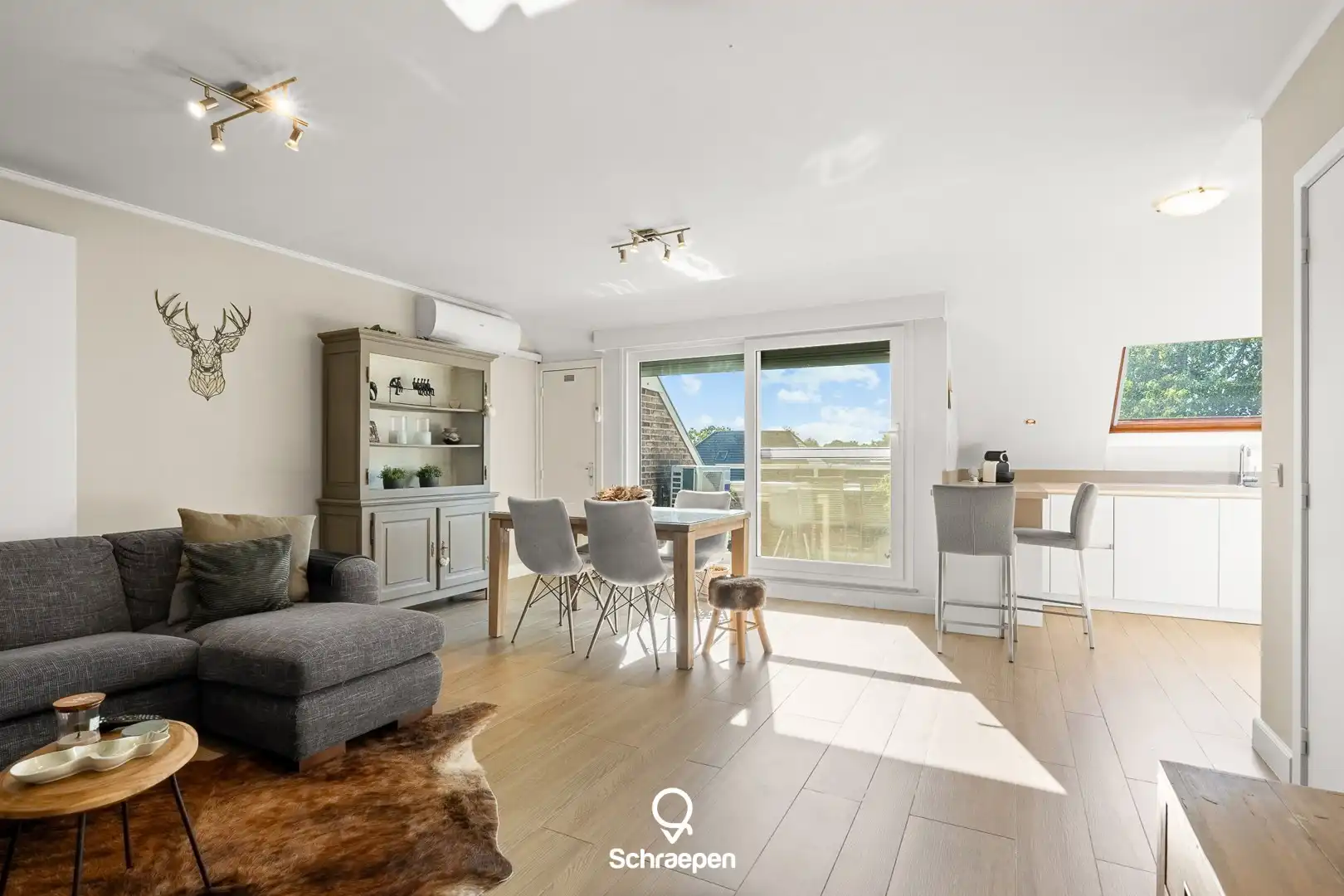 Lichtrijk instapklaar appartement (EPC-label B) en 2 slpks op centrale ligging te Zonhoven! foto 6