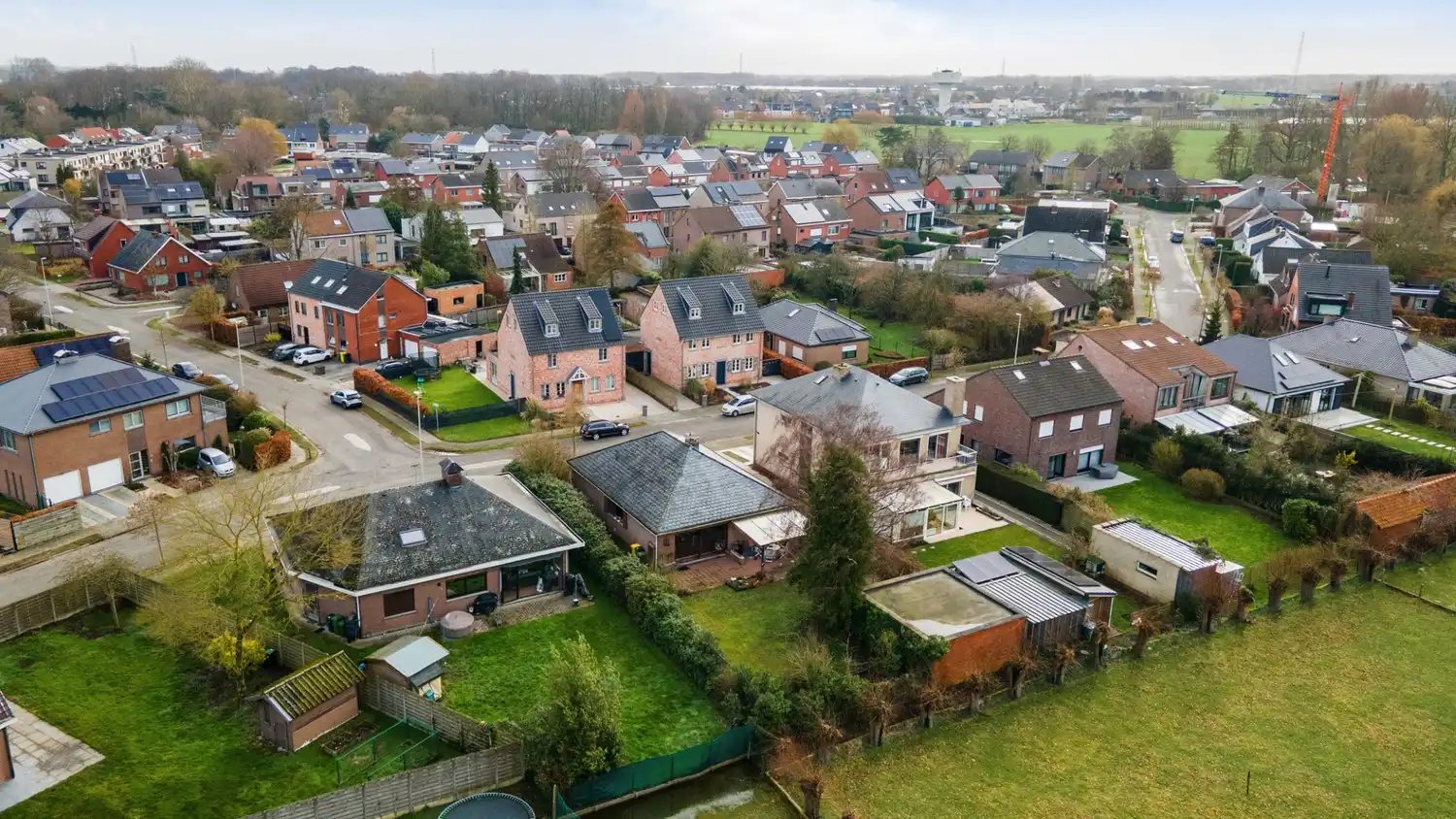 LAAGBOUW VILLA MET 3 SLK, DUBBELE GARAGE EN TUIN! foto 19