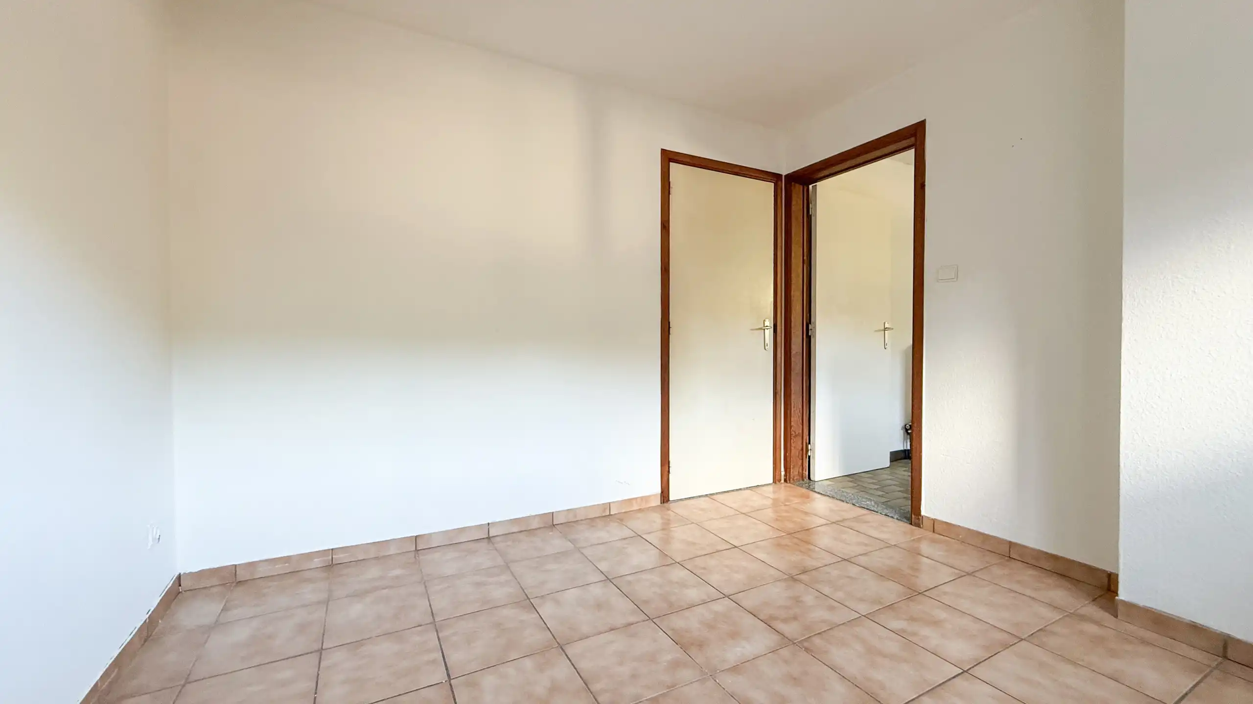 Ruim app. op wandelafstand van het centrum in Houthalen! foto 12