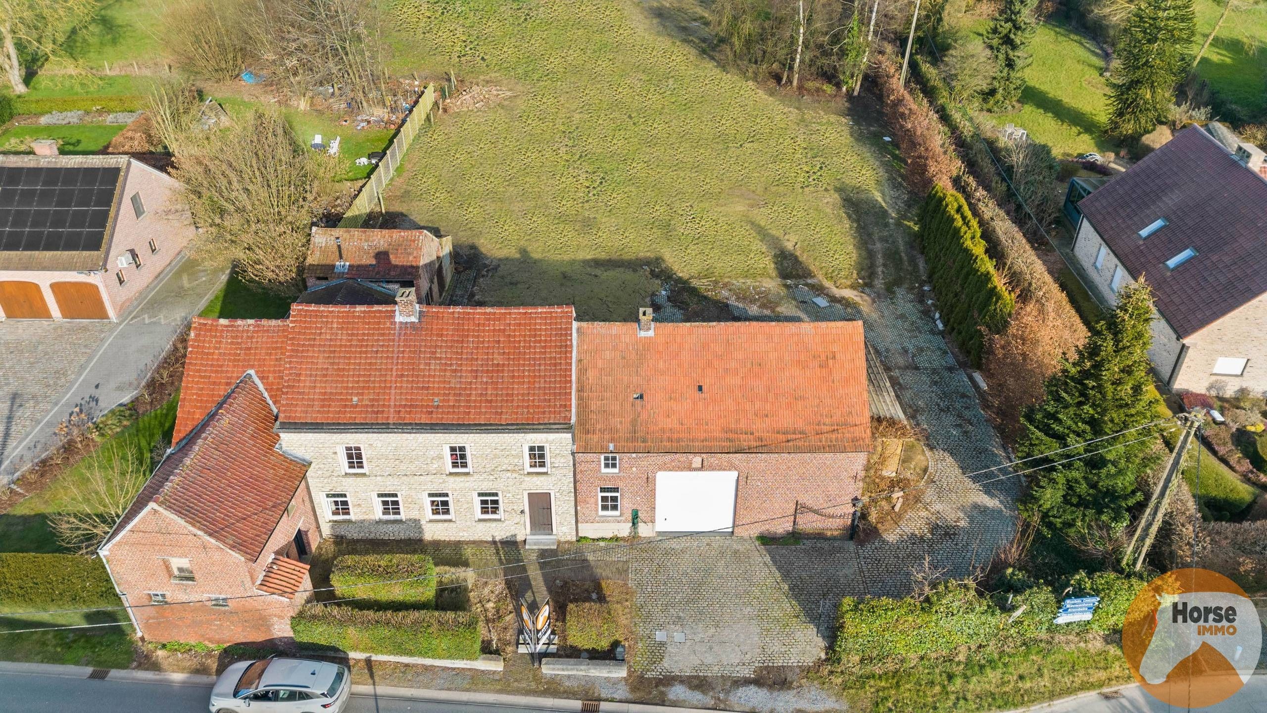 Hoofdfoto van de publicatie: GALMAARDEN  - Unieke woning met grote werkplaats