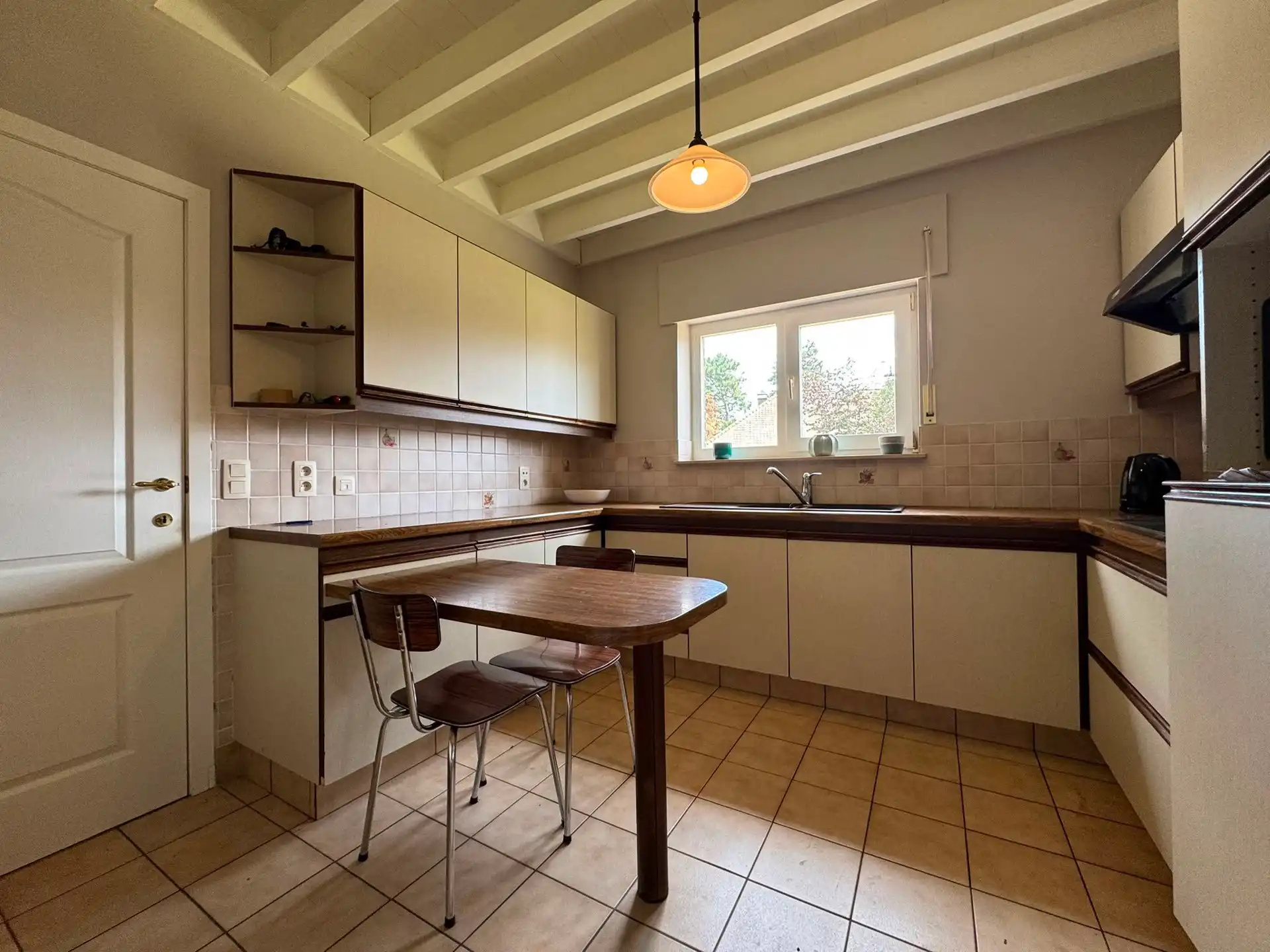 Rustig gelegen 2 slpk woning met ruime tuin foto 7