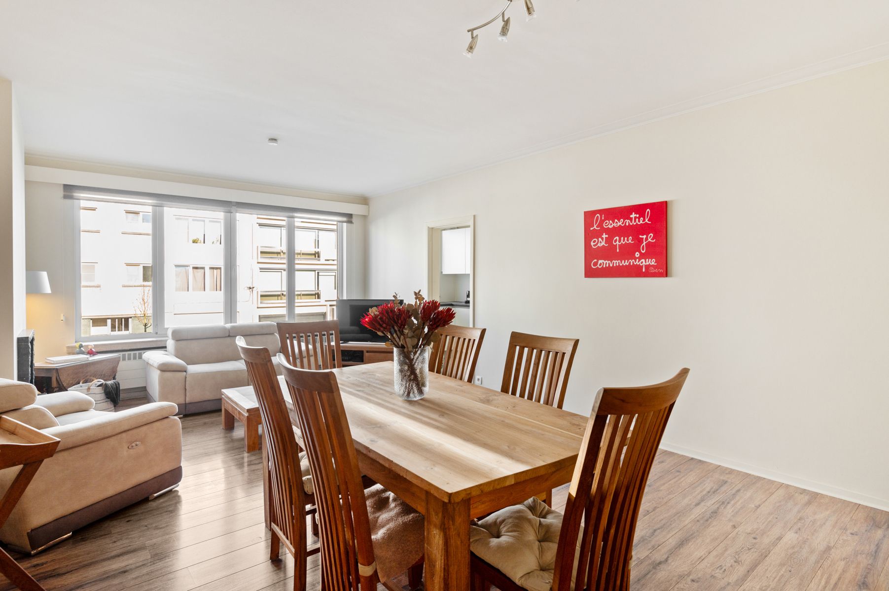 Ruim, fris en instapklaar 2 SLK appartement nabij Fort IV foto 5