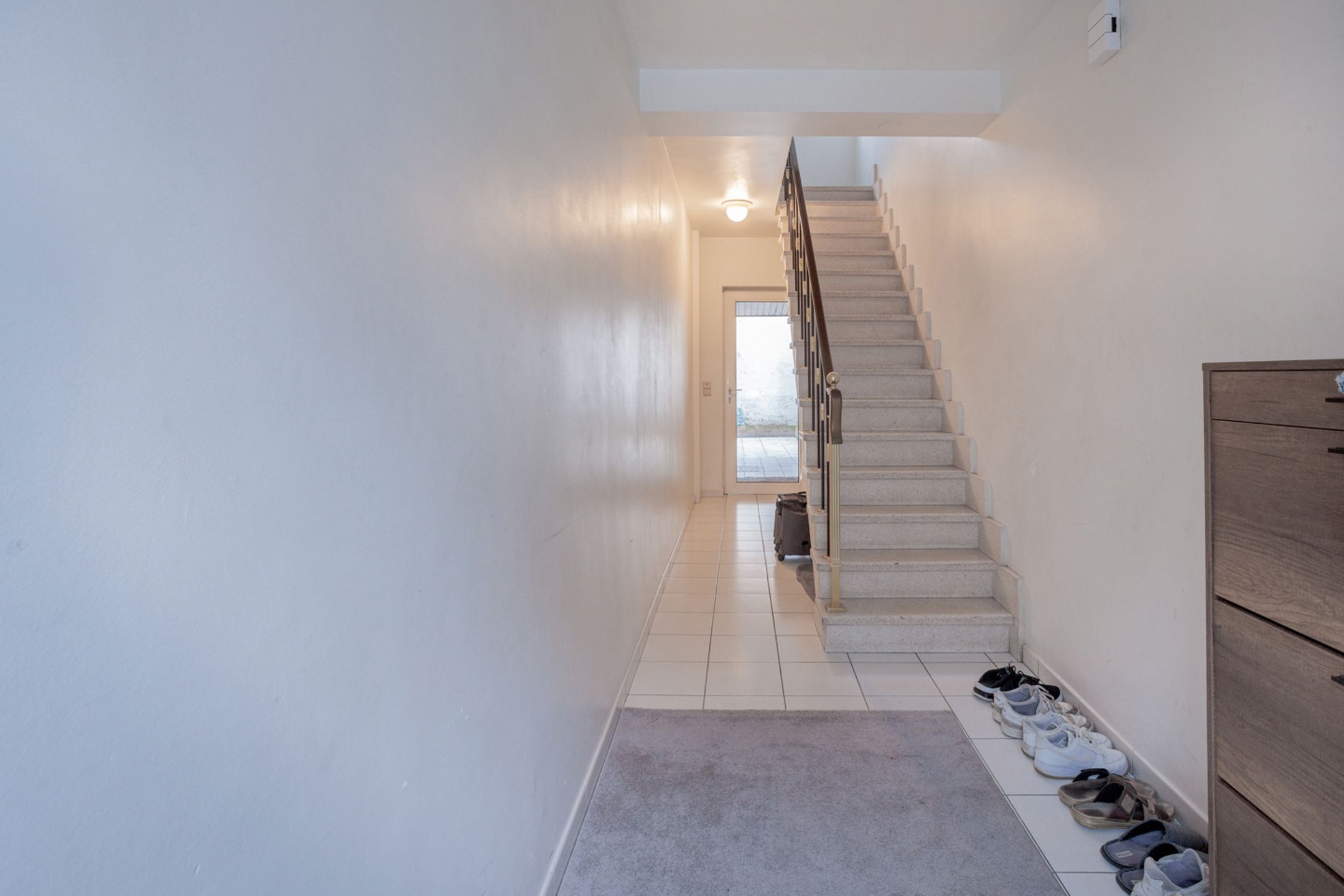 Instapklare woning met koer en EPC-label B foto 3