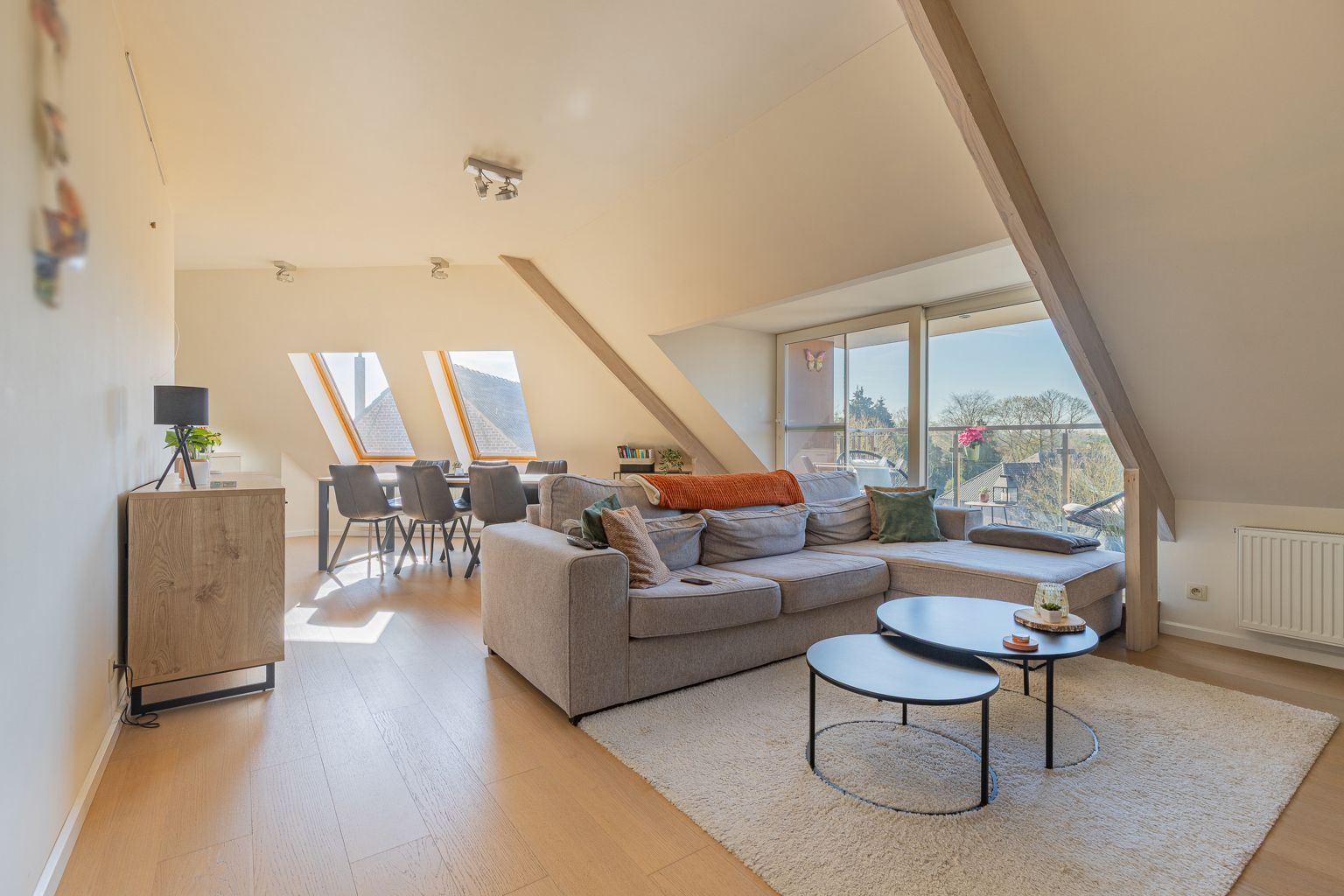 Ruim appartement in Opwijk centrum! foto 3