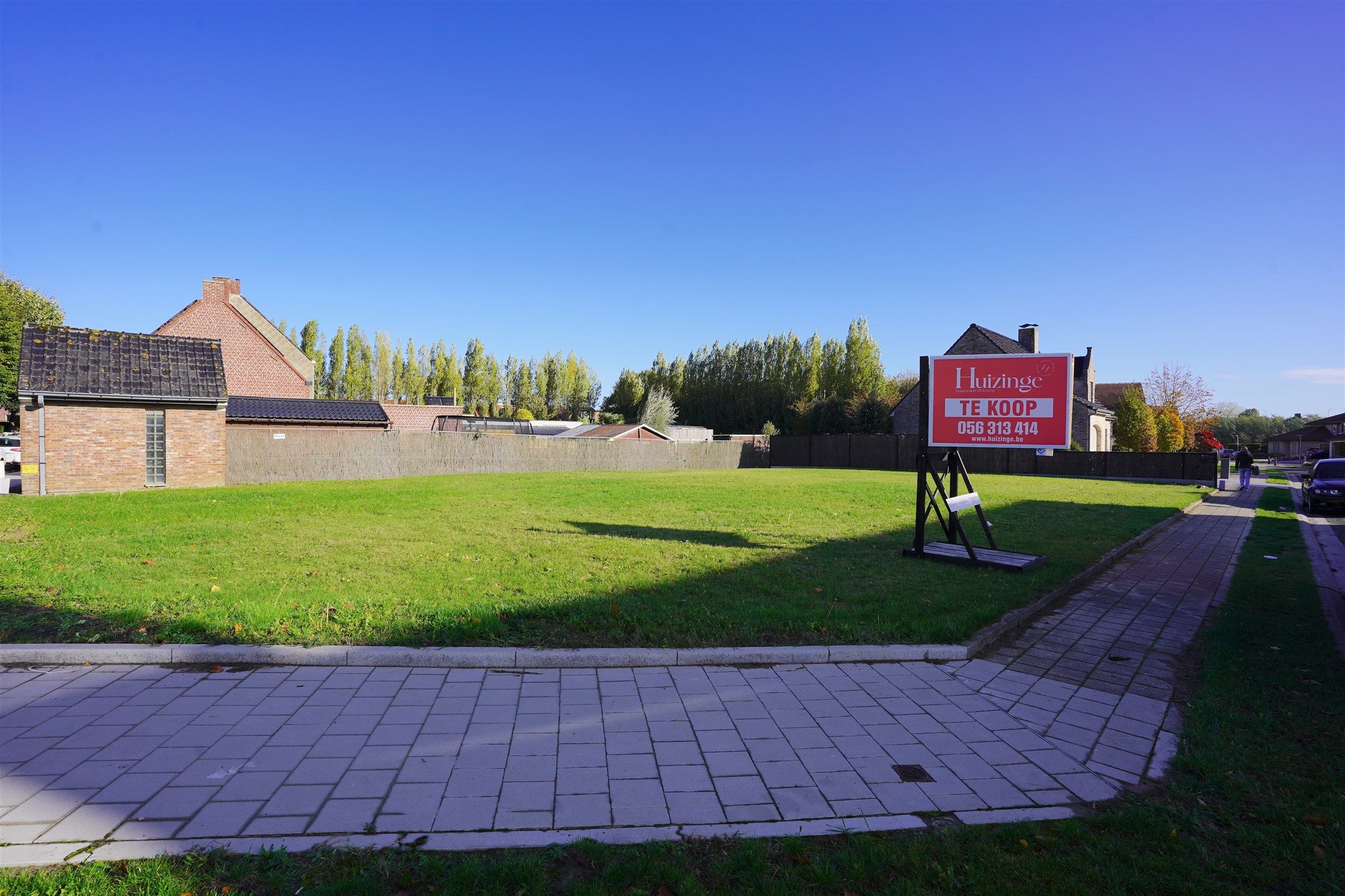 Exclusief en rustig gelegen bouwperceel in Ingelmunster foto 2