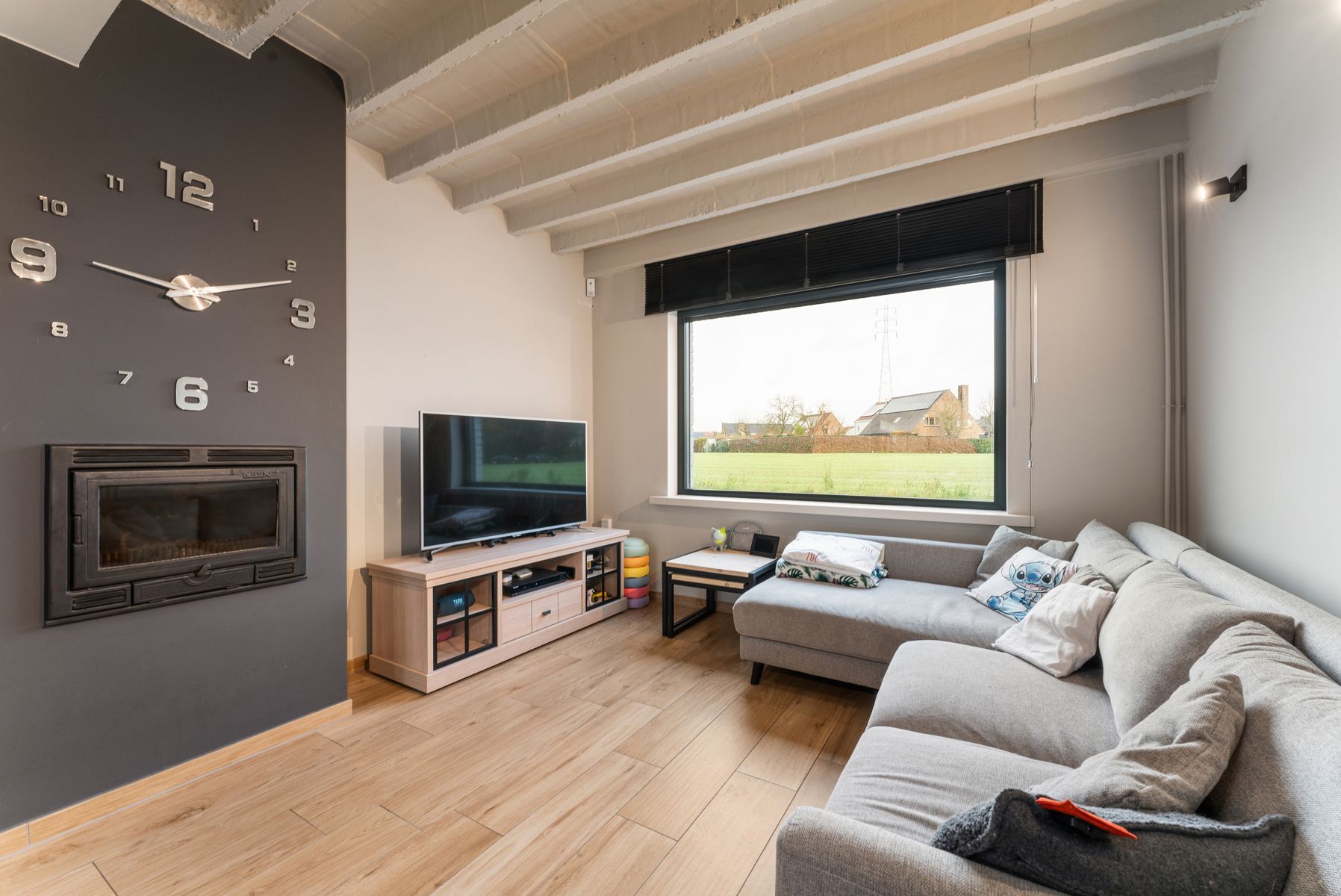 Gerenoveerde woning op 473 m² foto 3