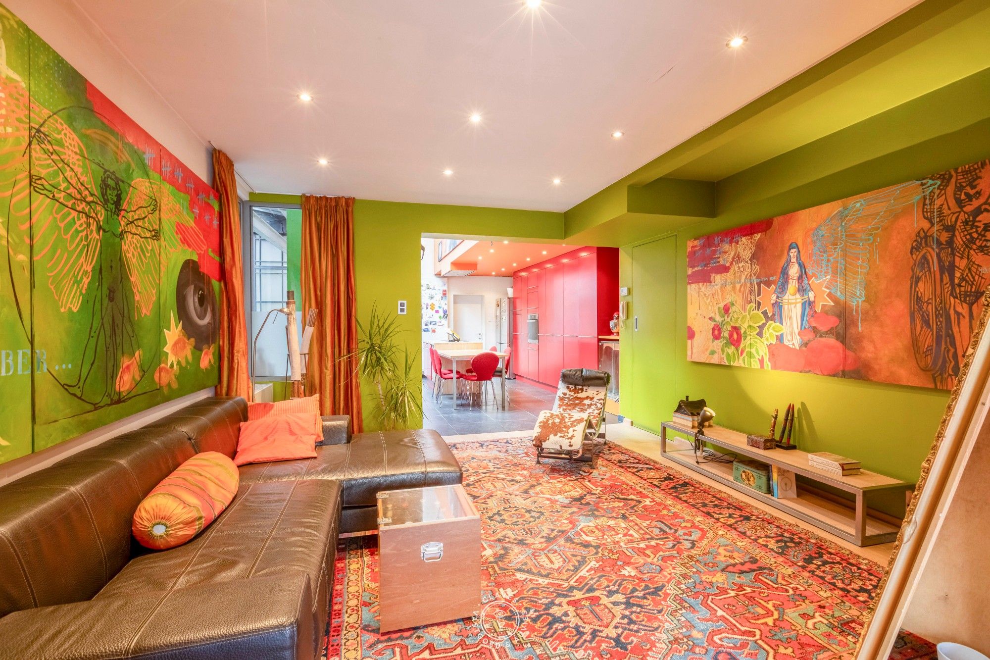 Multifunctioneel woonhuis met magazijn/kantoor en tuin foto 2