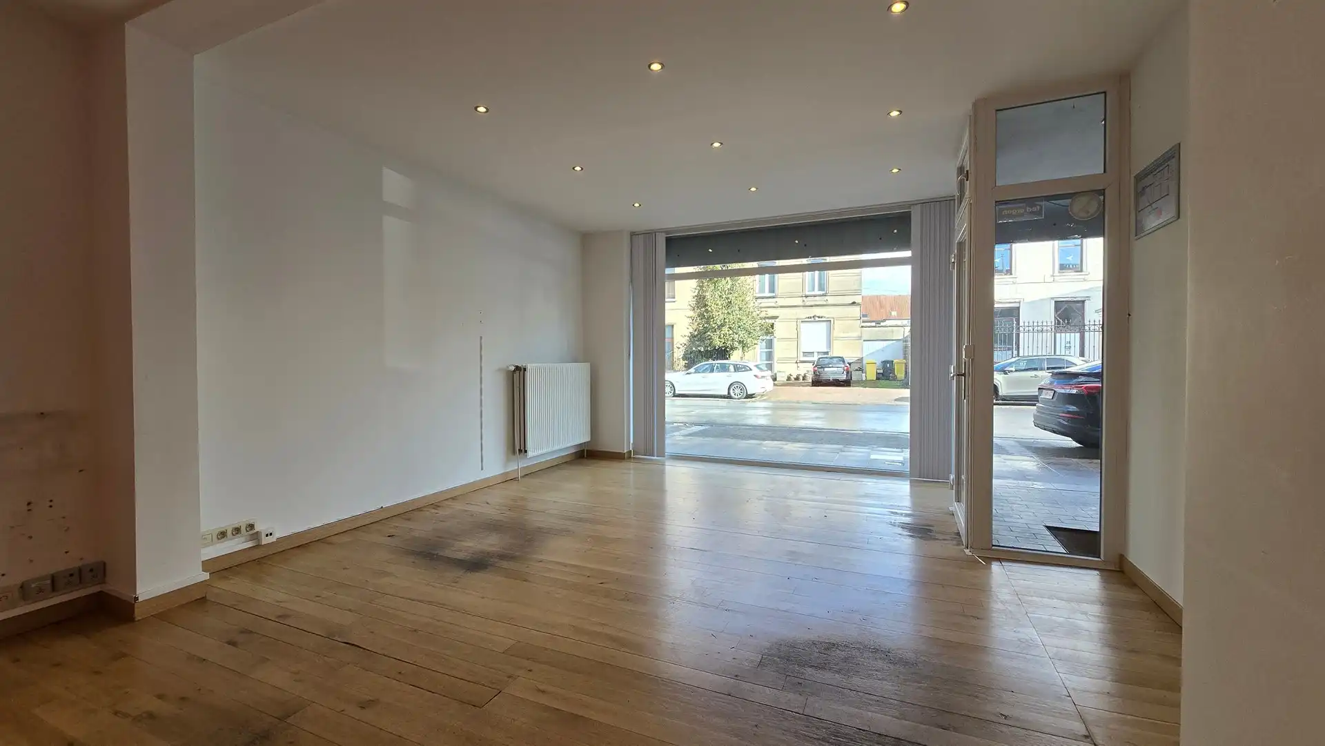 Veelzijdige handelsruimte (91m²) in hartje Zaventem foto 2