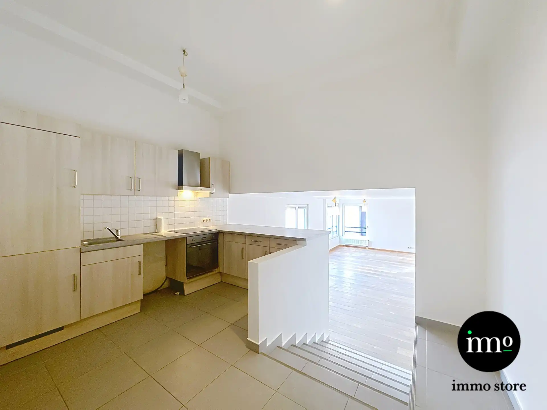 Lichtrijk appartement op een unieke en beschermde site foto 2